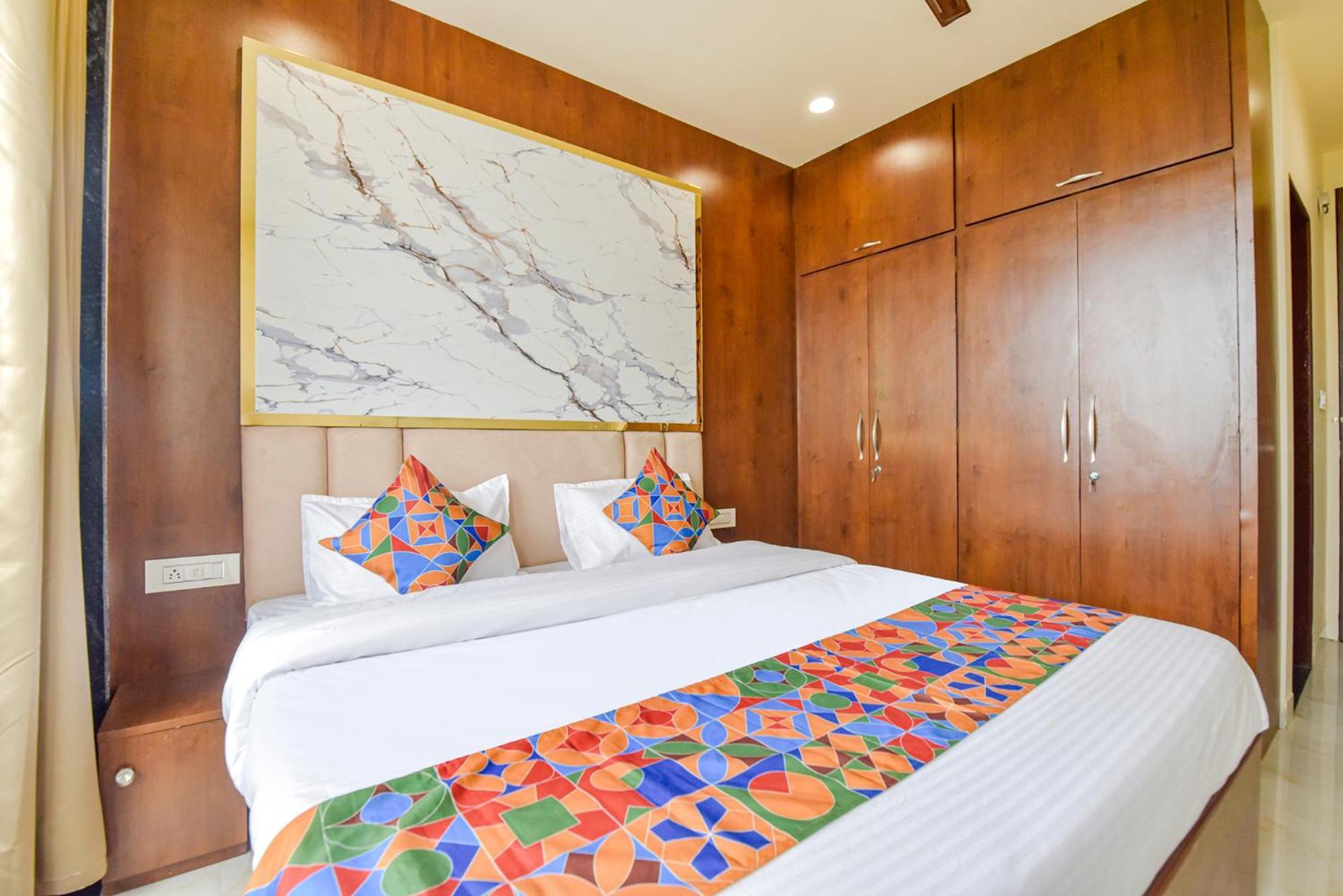 Fabhotel Blooming Beds Pearl Jaipur Bagian luar foto